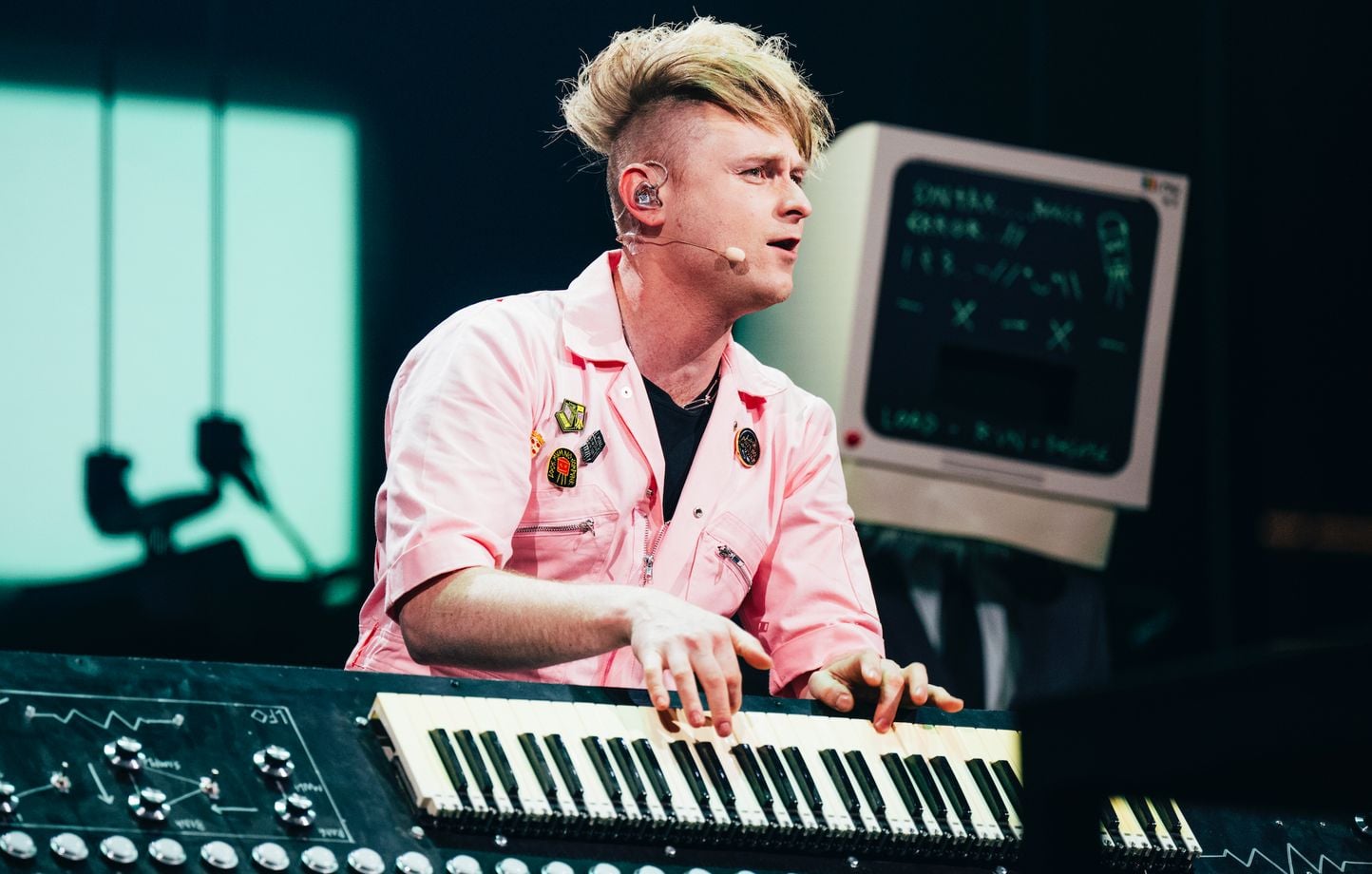 “Espero cantar afinado”… El Reino Unido representado por un cantante e inventor en Eurovisión “Espero cantar afinado”… El Reino Unido representado por un cantante e inventor en Eurovisión
